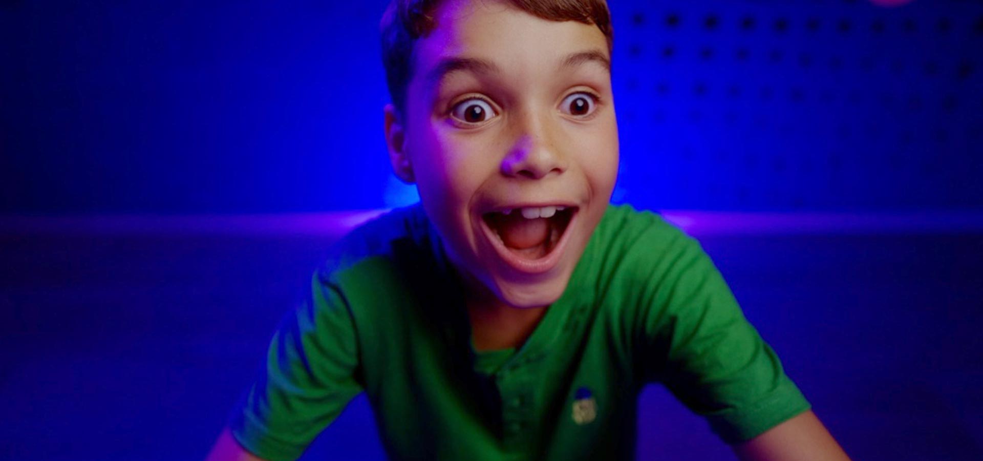 Cumpleaños divertidísimos en Urban Planet con nuestras opciones Party Jump y Party Jump Plus: tarta, amigos, camas elásticas, deporte, diversión y la merienda más molona servida en nuestras Party Box.